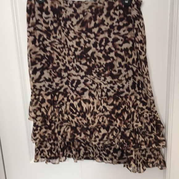 Arthur Levine Tahari 3 piece skirt suit - Picture 9 of 10